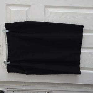 Ellen Tracy Black Wool Pencil Skirt